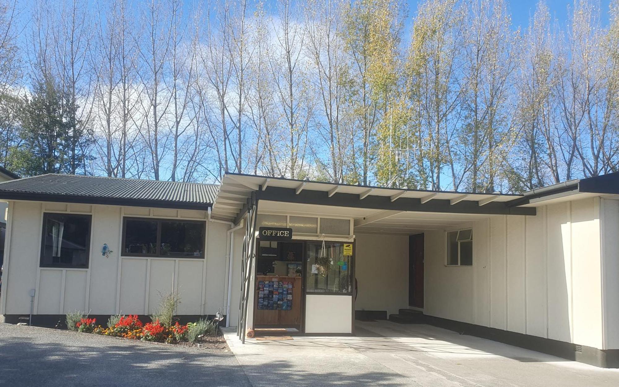 Geraldine Motels Buitenkant foto